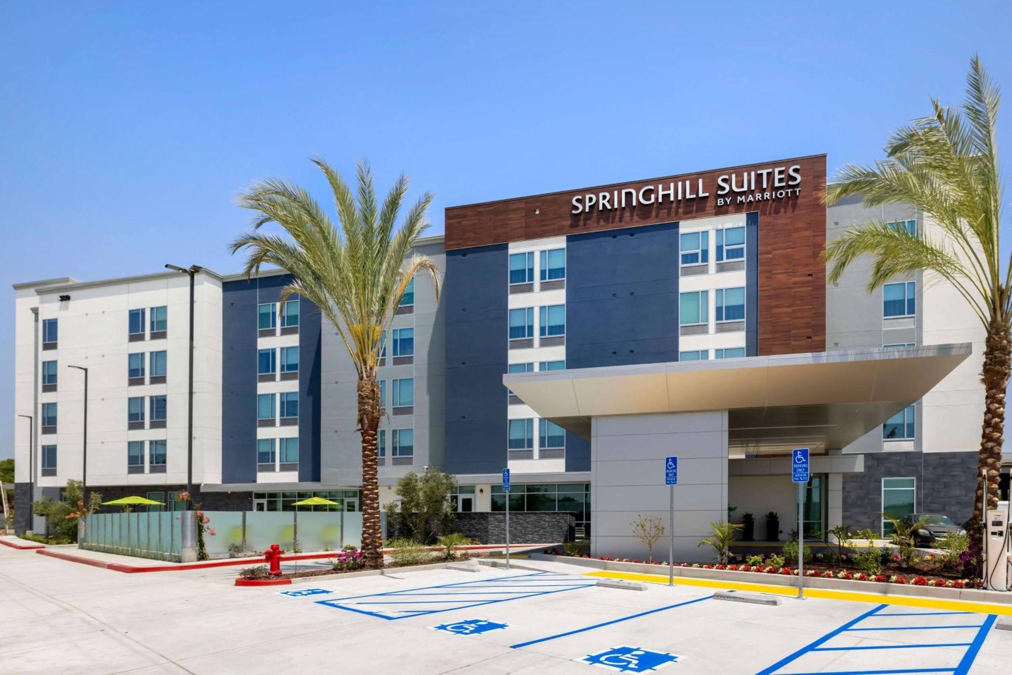 Springhill Suites By Marriott Anaheim Placentia Fullerton Exterior photo